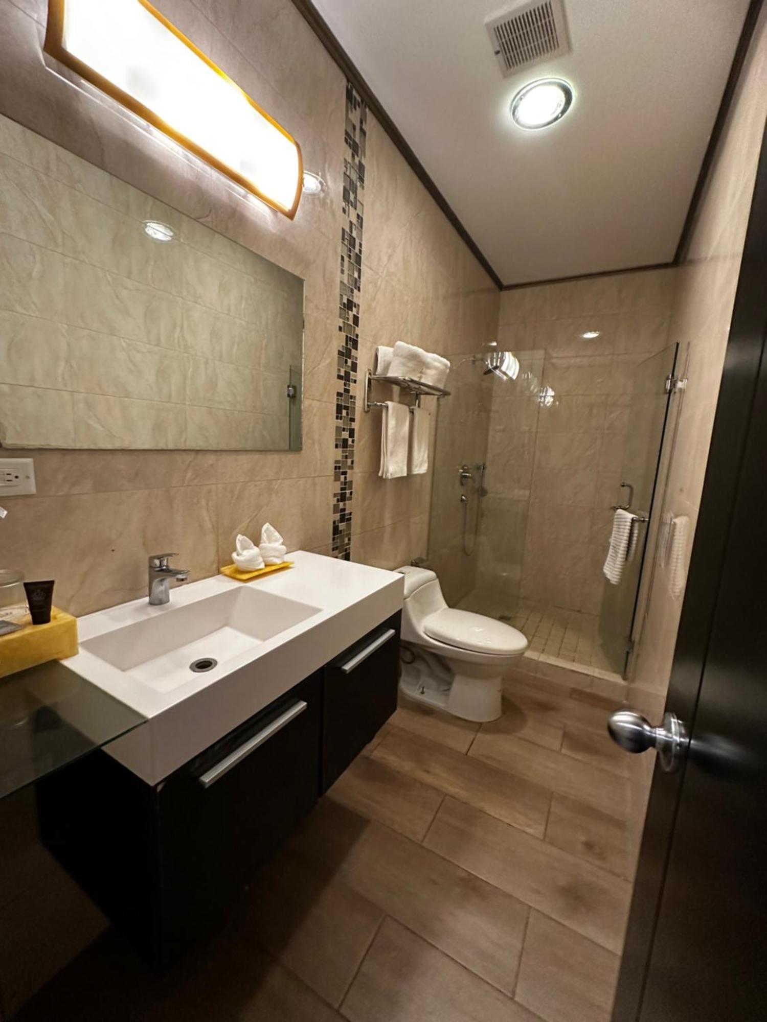 Hotel Crowner Давид Экстерьер фото